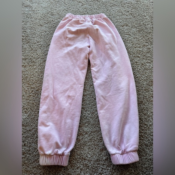 Brandy Melville Pale Pink Sweatpants - Picture 7 of 9